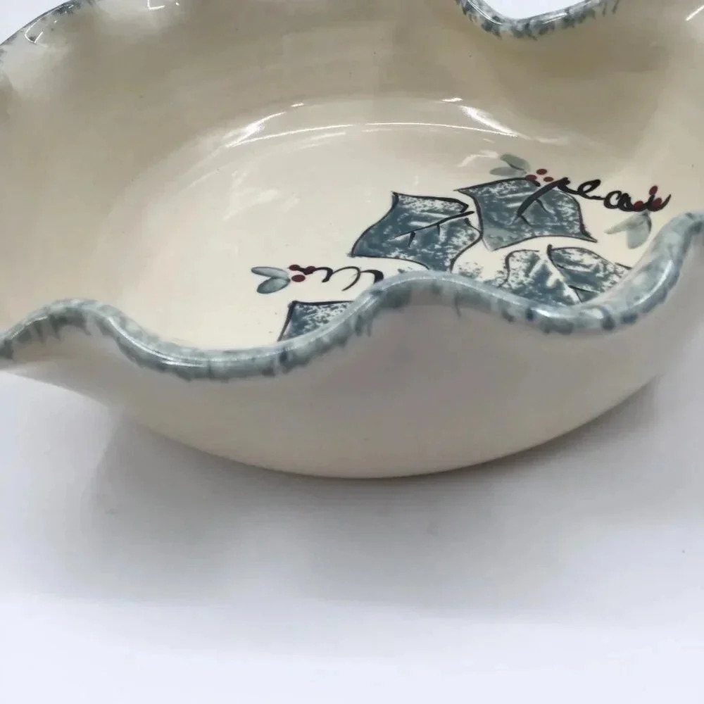 Vintage Abstract Studio Ceramic Ivy Holly Serving Bowl Artist Signed Green Red - Picture 11 of 15